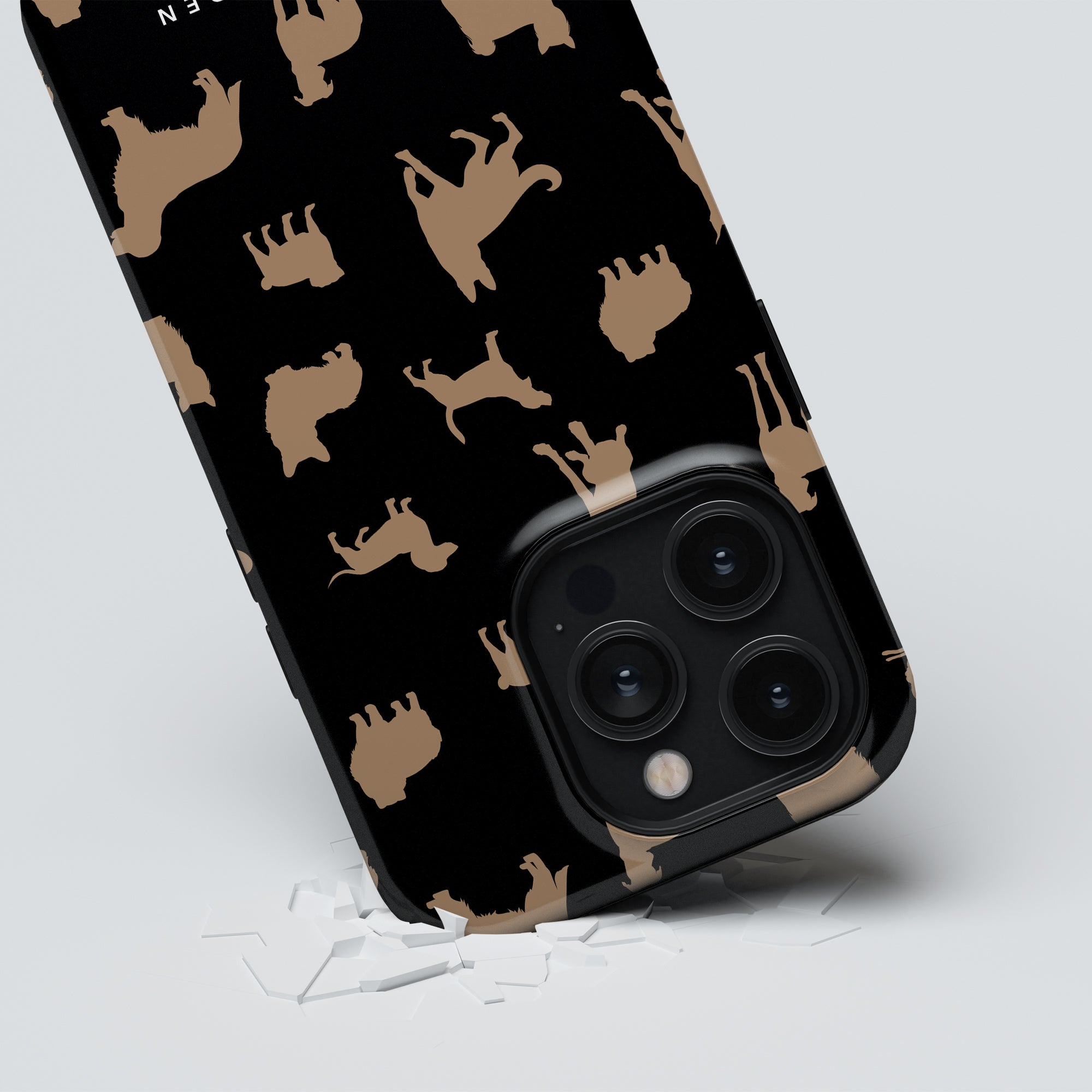 Dog House - Magsafe Tough Case - Roar Sweden