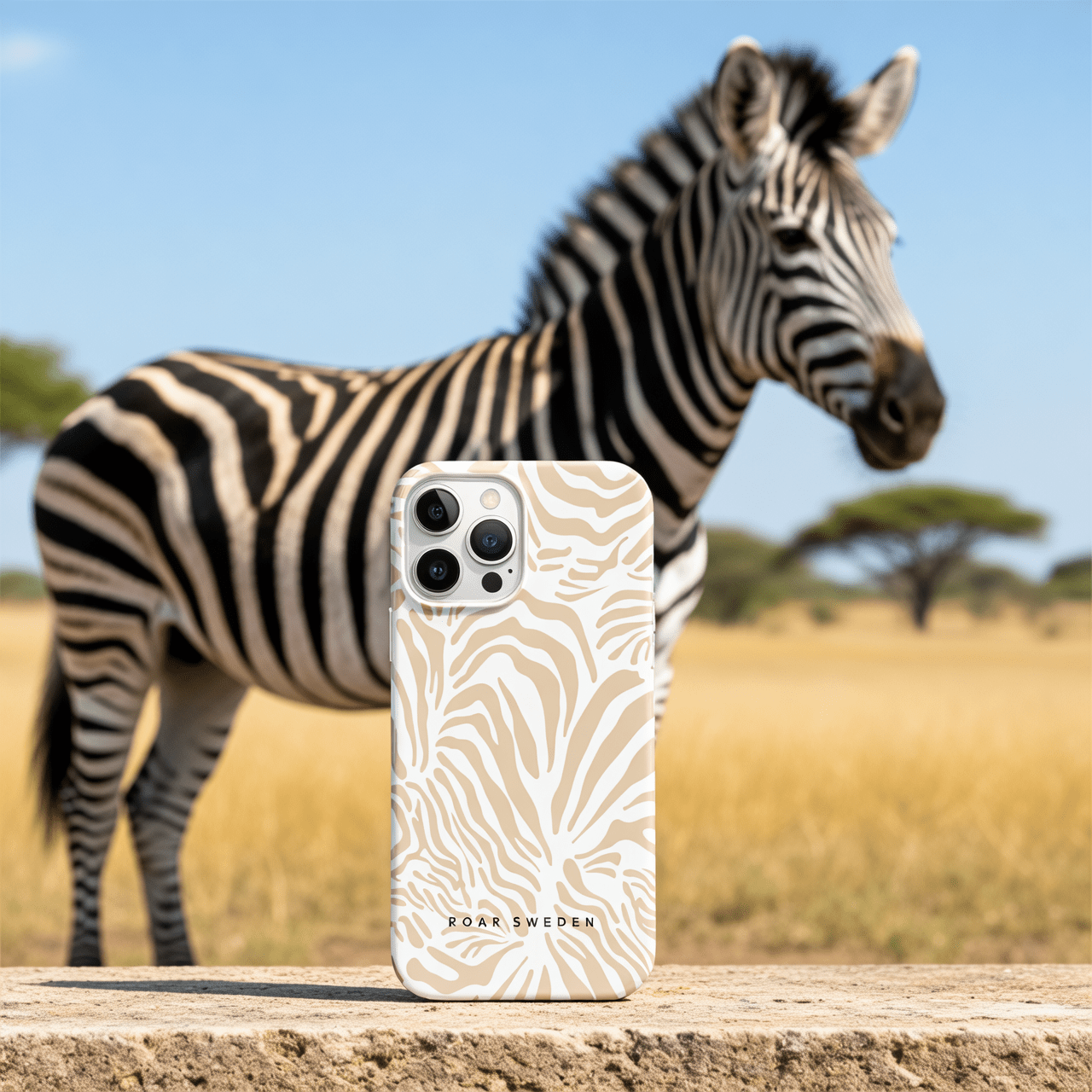 Zebra mobilskal: trendigt statement utan att bli för mycket – guide - Roar Sweden